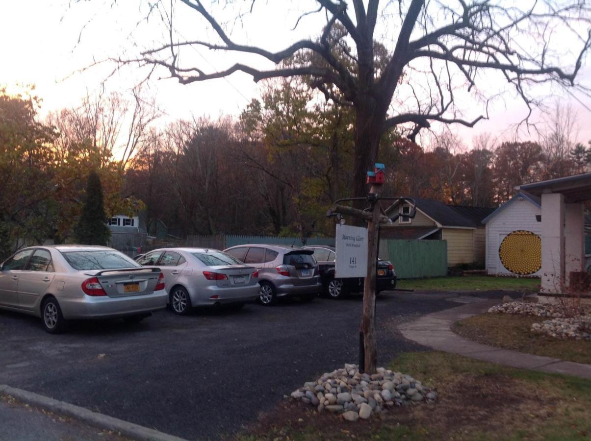 Morning Glory B&B Woodstock Exterior photo